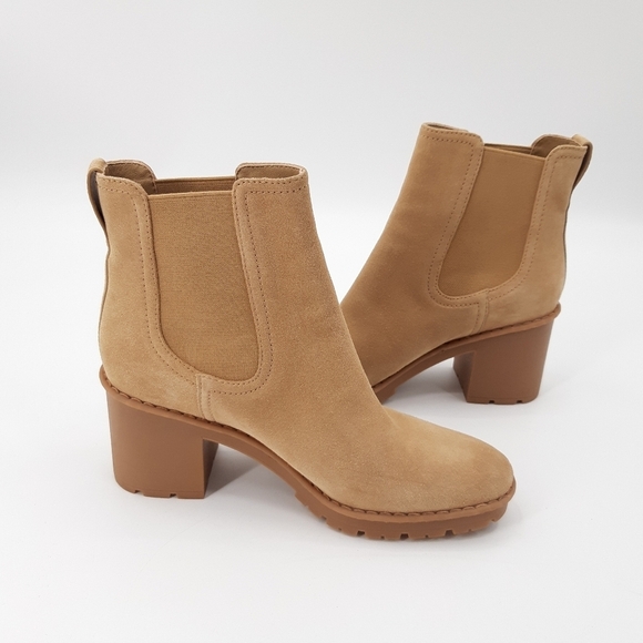Vince | Henderson Weatherproof Chelsea Boot in Khaki Suede - Picture 6 of 9